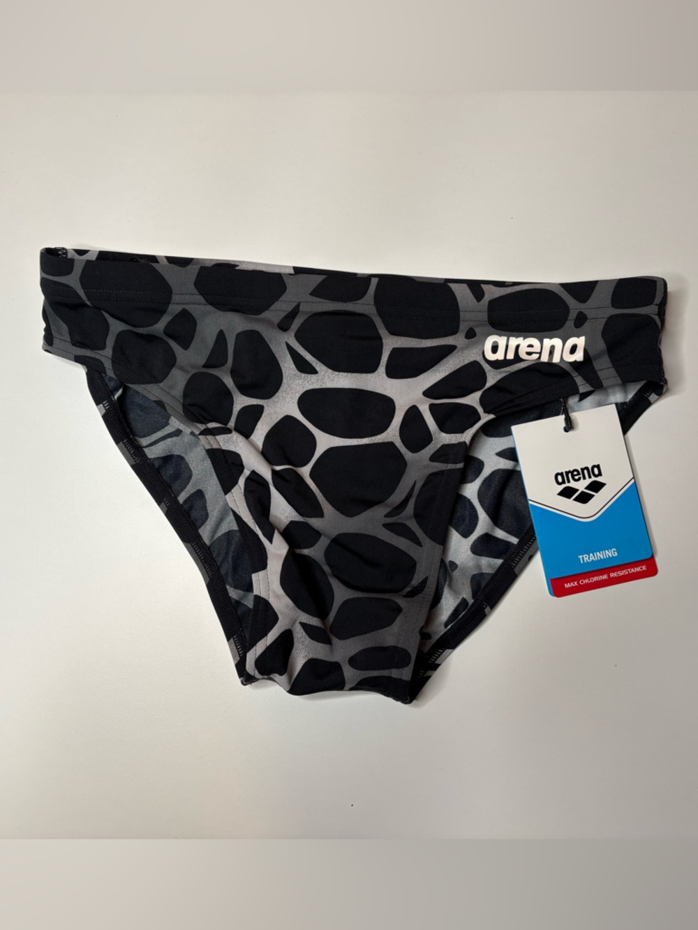 NWT Arena training suit 30